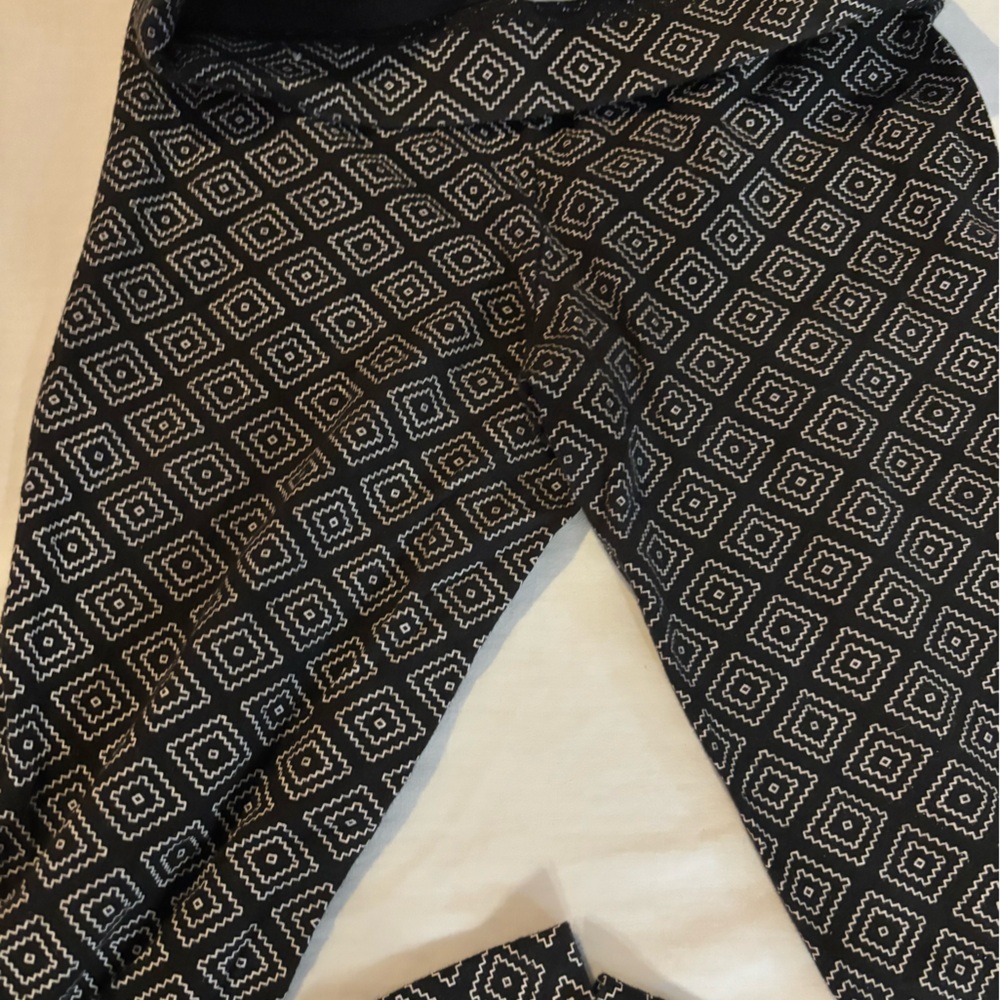 2- PINK Victoria's Secret Legging- one black & the other pink/blue beach M Y2K - Picture 4 of 10